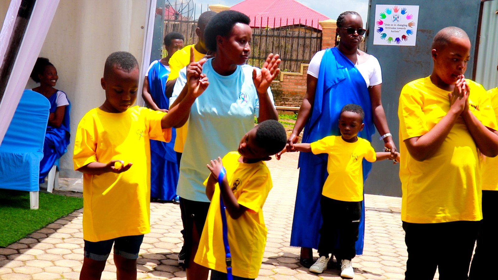 Children with autism dancing drama